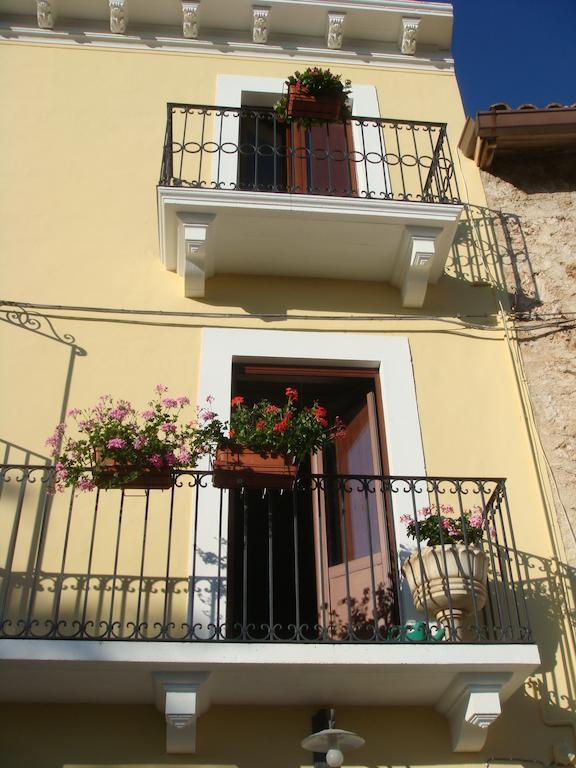 Residence Villa Valsi Santo Stefano di Sessanio Szoba fotó