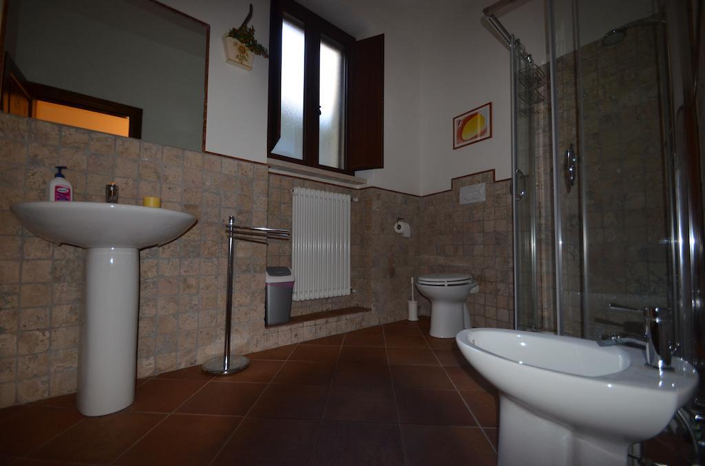 Residence Villa Valsi Santo Stefano di Sessanio Szoba fotó