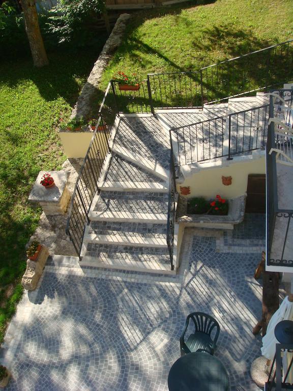 Residence Villa Valsi Santo Stefano di Sessanio Szoba fotó